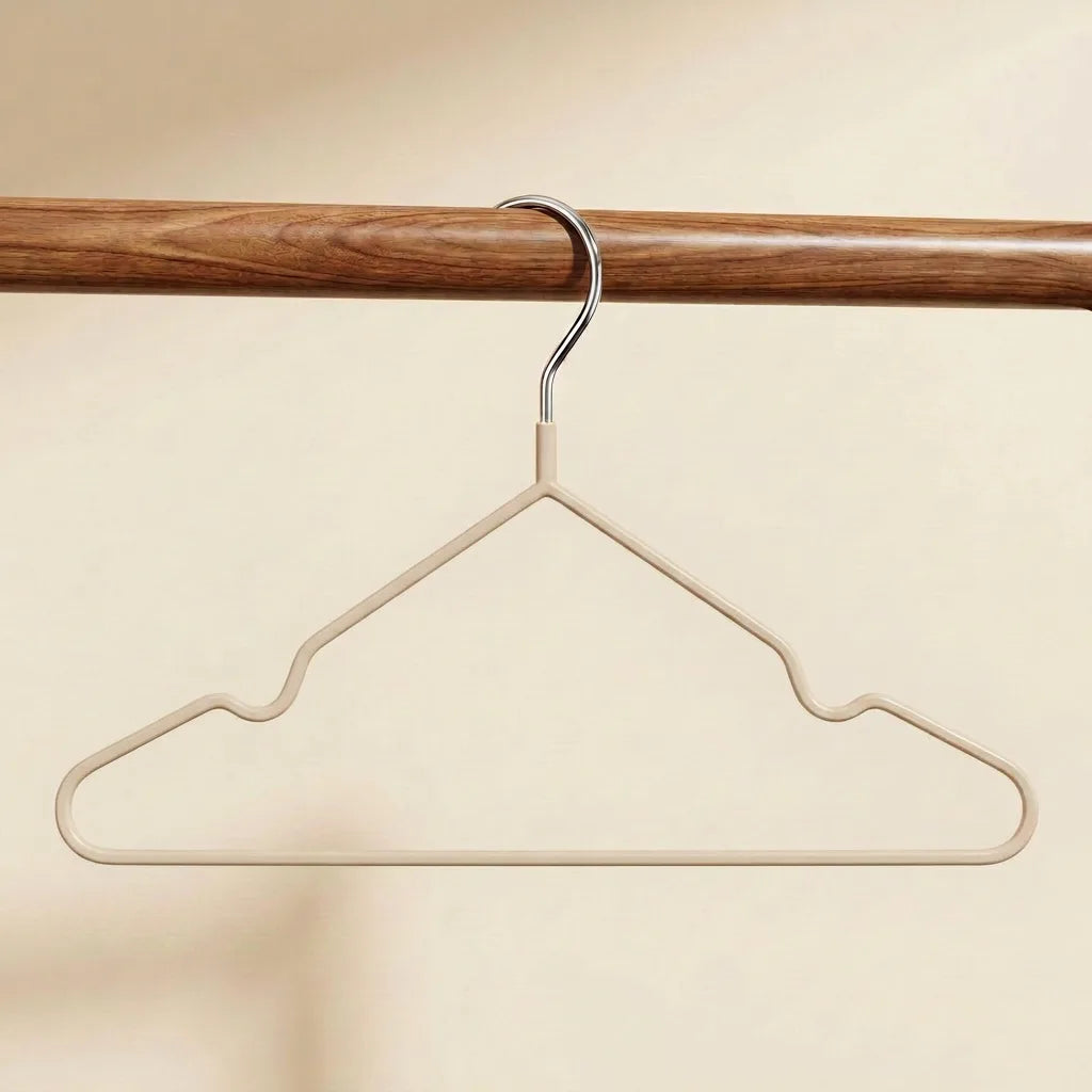 Clothes hangers metal rubber (5).png