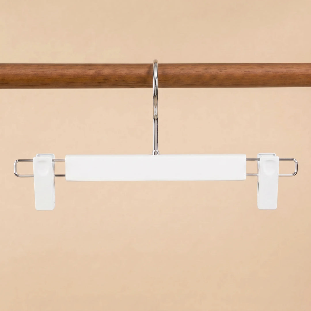 Premium hardware pants hangers product photos for Birch and fifth (5).png