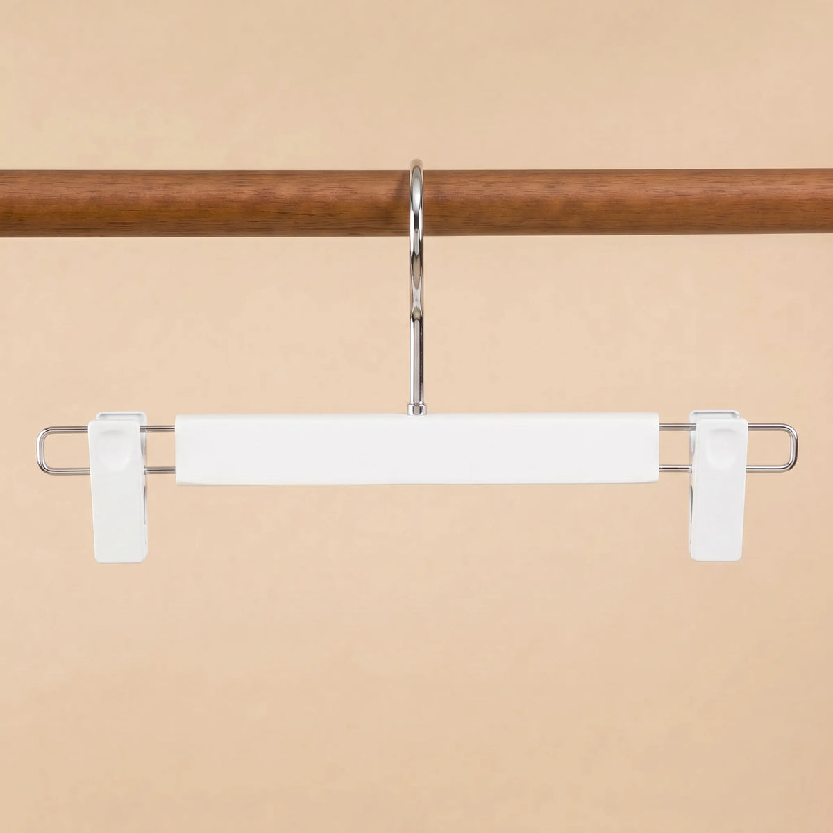Premium hardware pants hangers product photos for Birch and fifth (5).png