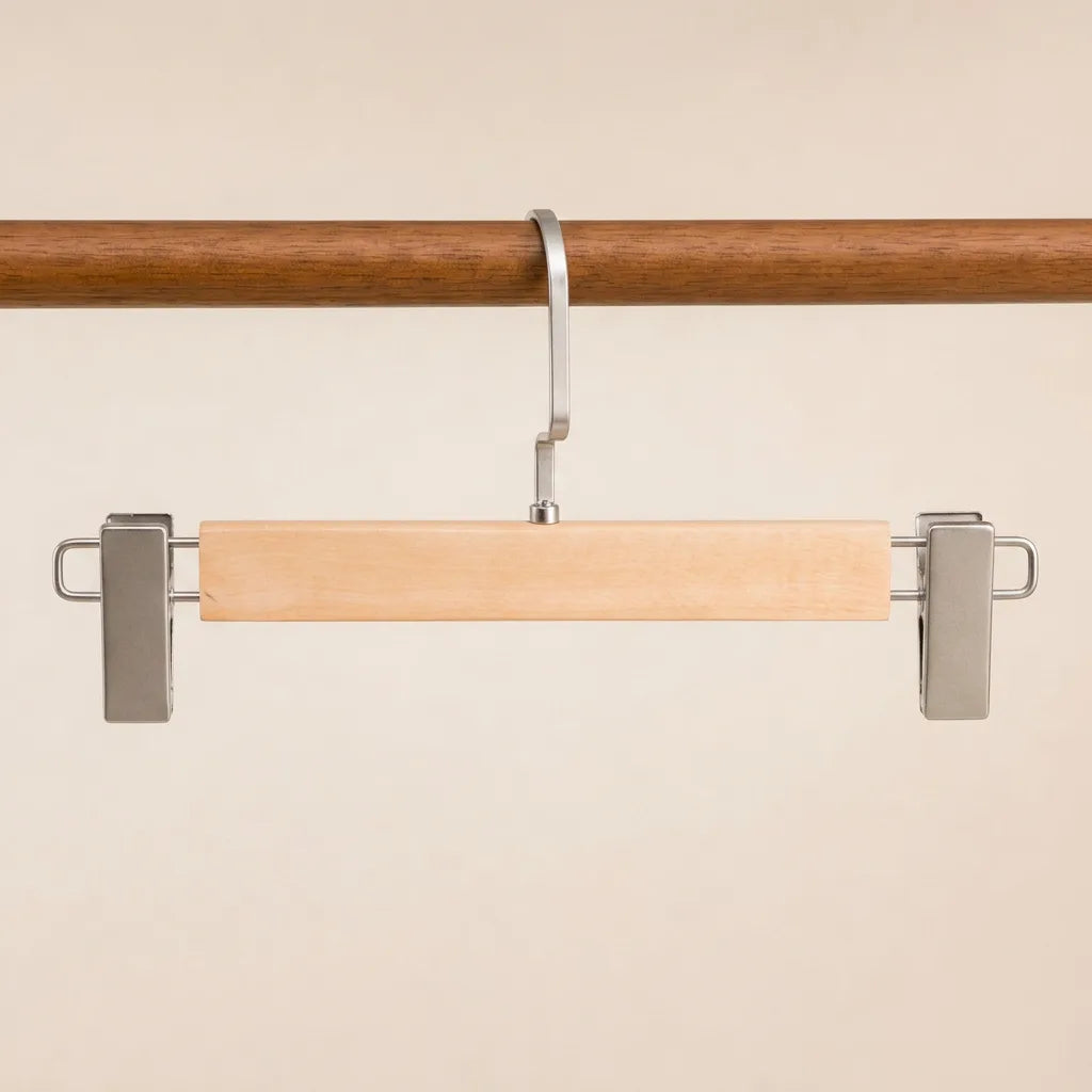 Clothes hangers (18).png